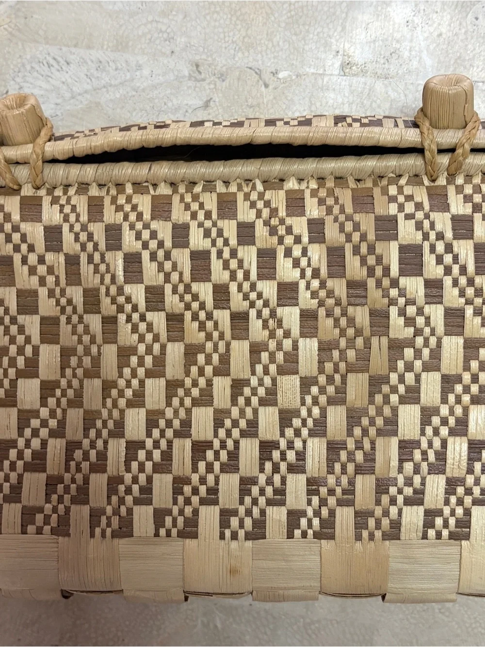 Vintage Handwoven Straw Box Purse Clutch Geometric Basket Bag Woven Knot Closure